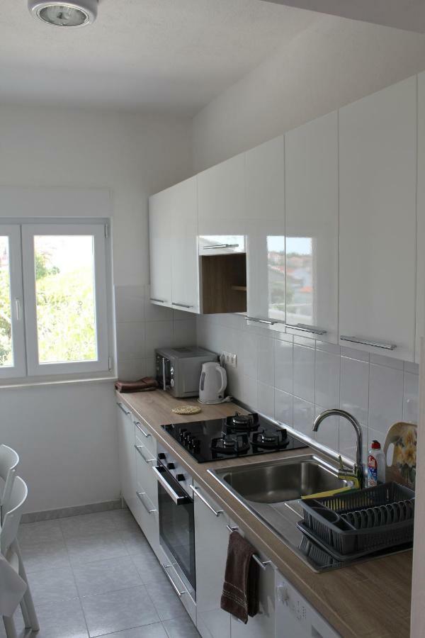Mina Apartments Okrug Gornji Kültér fotó